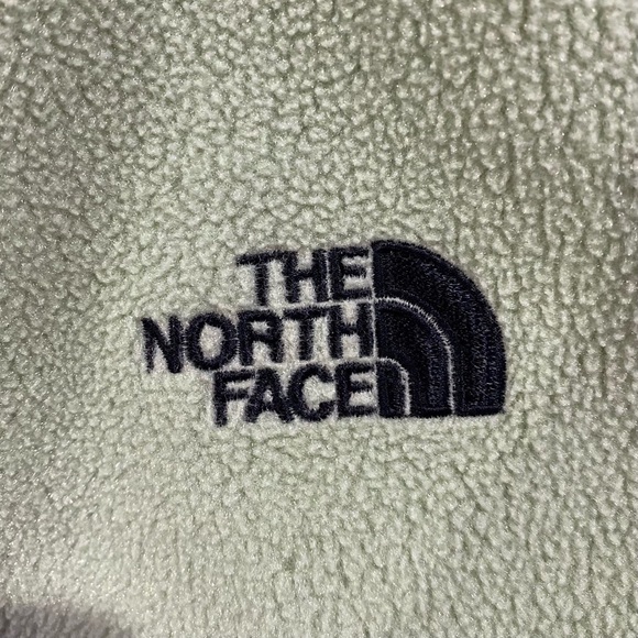 North Face Fleece - Picture 2 of 2